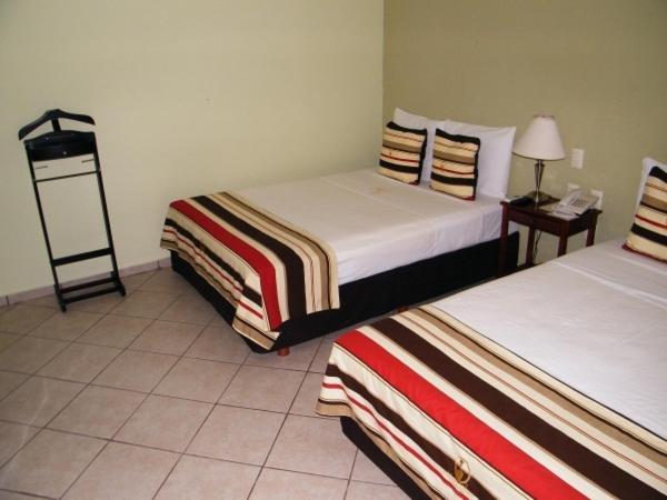 Madero Suites Coatzacoalcos Habitación foto